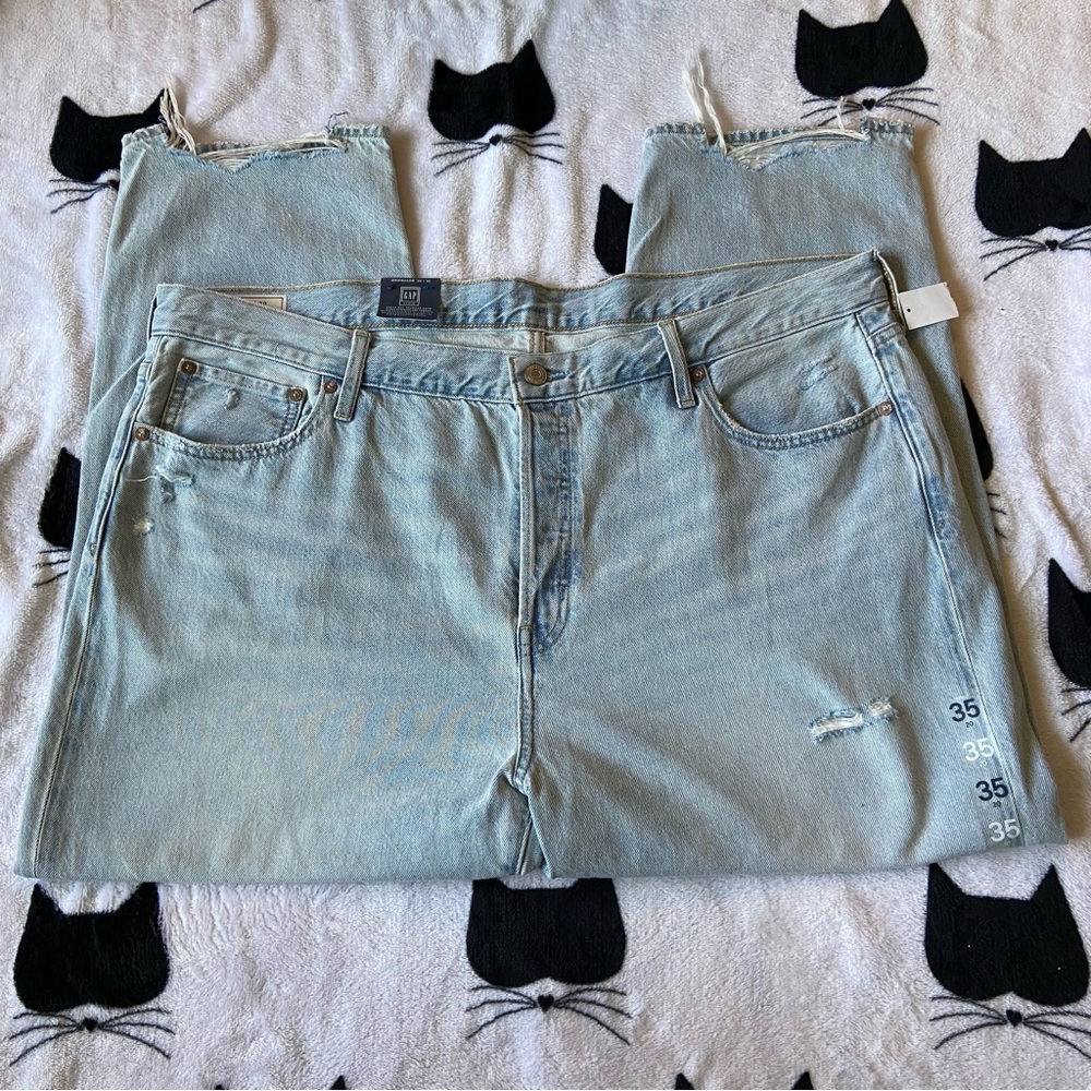 NWT Gap Boyfriend Midrise Straight Jeans Light Wash Distressed 20/35